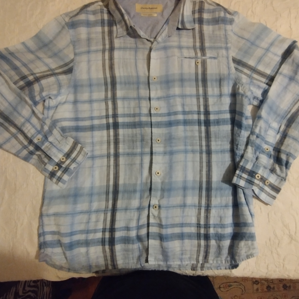 Priced to sell! Tommy Bahamas linen shirt.